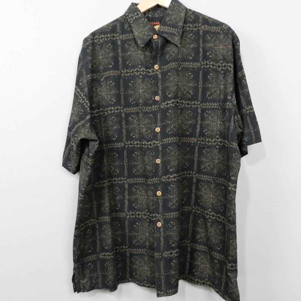 VTG 90s Caribbean Shirt Size L Hawaiian Silk Blend Button Down Block Print Black